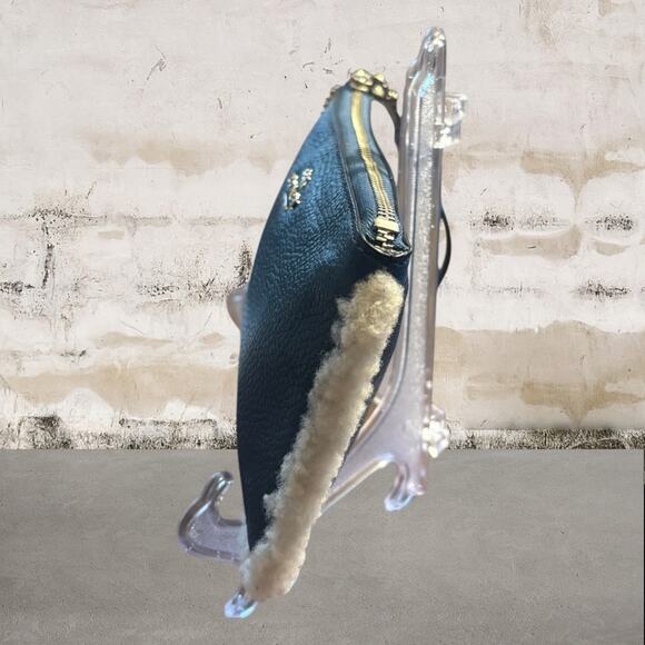 COACH Blue Leather Sherpa Lined Wristlet in Blue - Picture 3 of 7